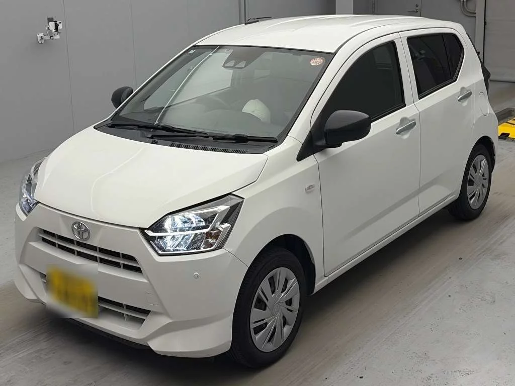 Toyota Pixis Epoch LA350A 2021